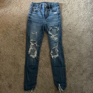 American Eagle Size 2 Skinny Jeans
